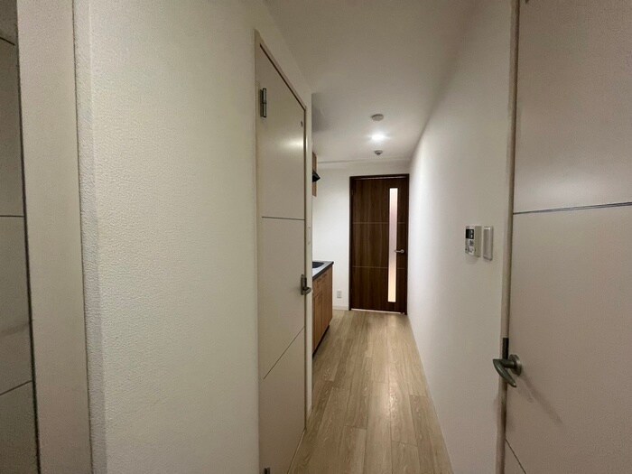 物件内観写真20　(廊下)