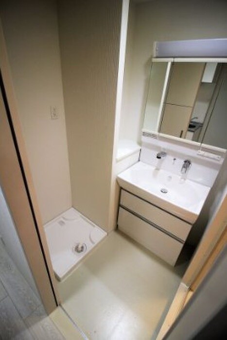 物件内観写真21　(洗濯機置場)