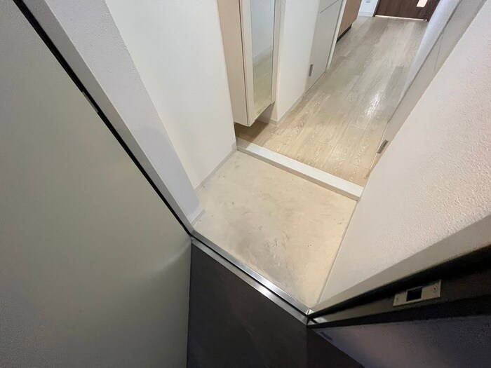物件内観写真22　(玄関)
