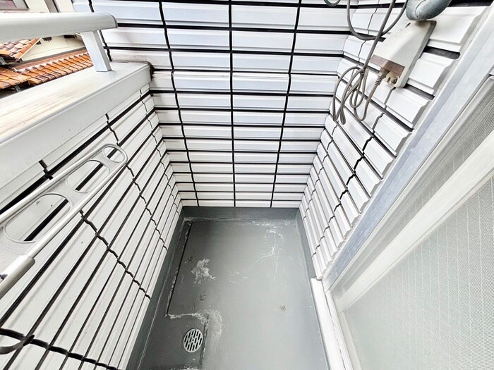 物件内観写真16　(洗濯機置場)