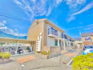 レストヴィラ－ジュＡ棟外観写真
