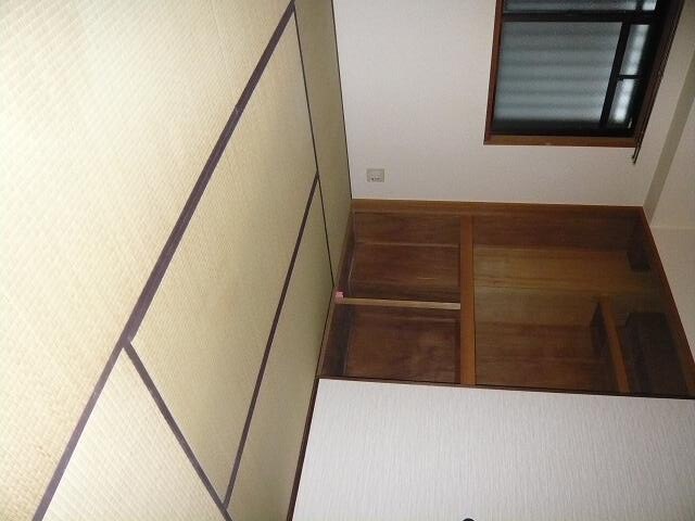 物件内観写真11　(居室)