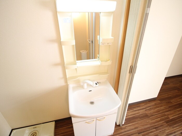 物件内観写真11　(洗面)