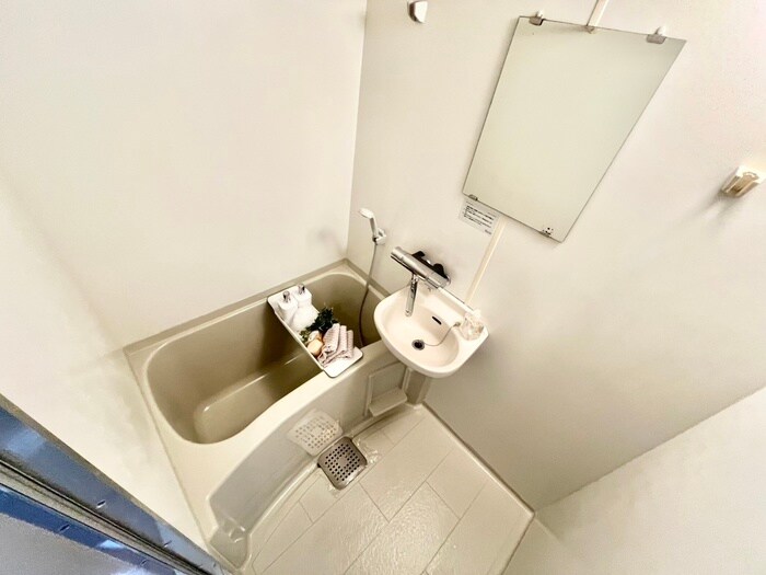 物件内観写真12　(バス／シャワールーム等)