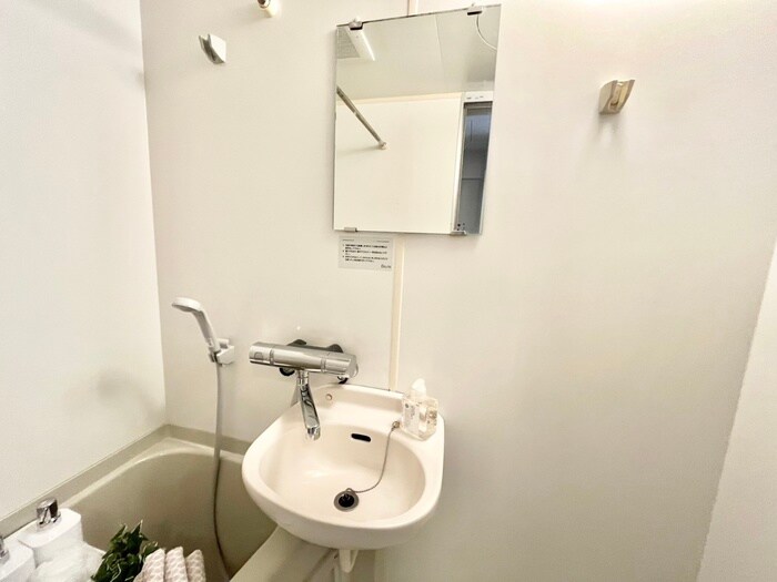 物件内観写真13　(洗面)