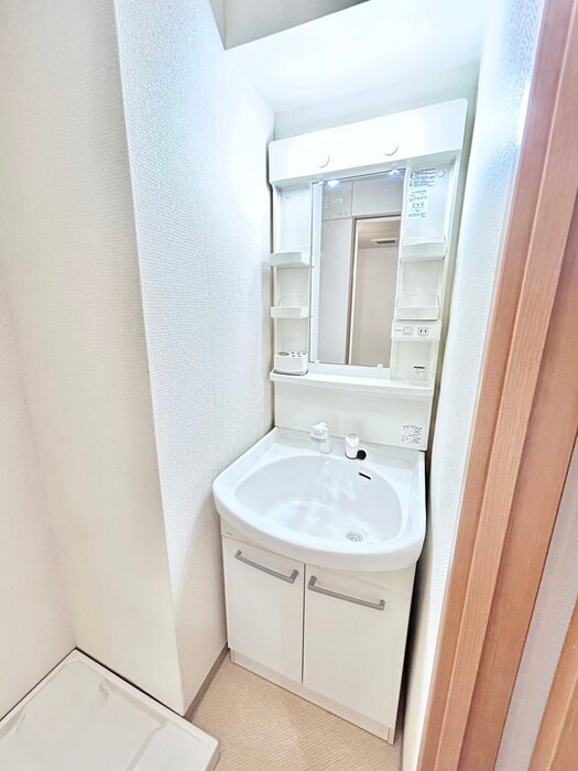 物件内観写真11　(洗面)