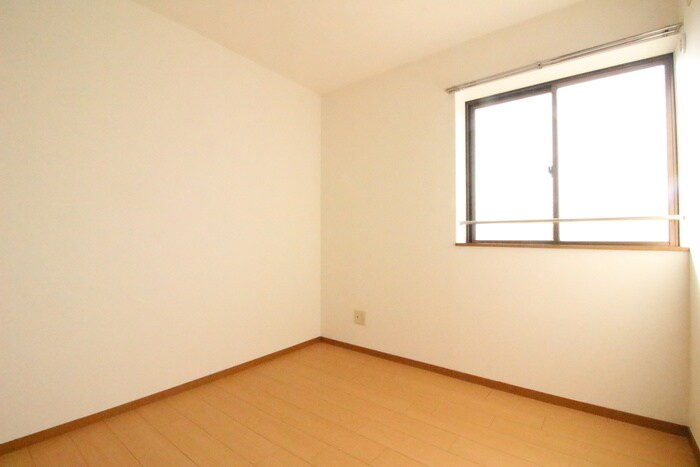 物件内観写真19　(居室)