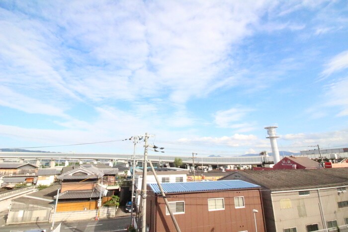 物件内観写真22　(室内からの展望)