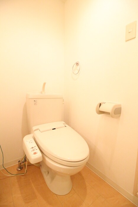 物件内観写真12　(トイレ)