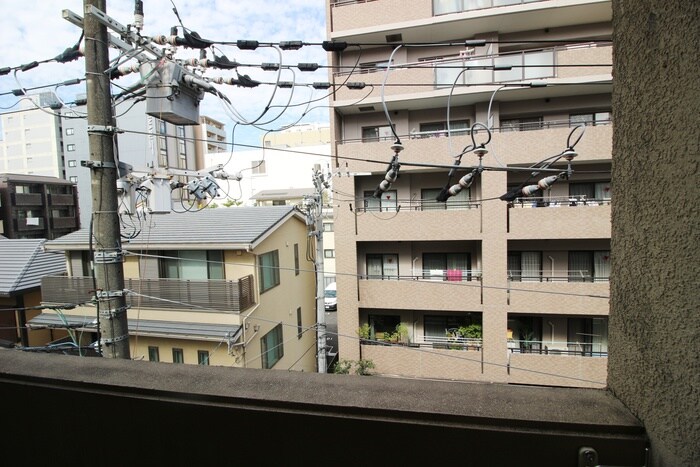 物件内観写真22　(室内からの展望)