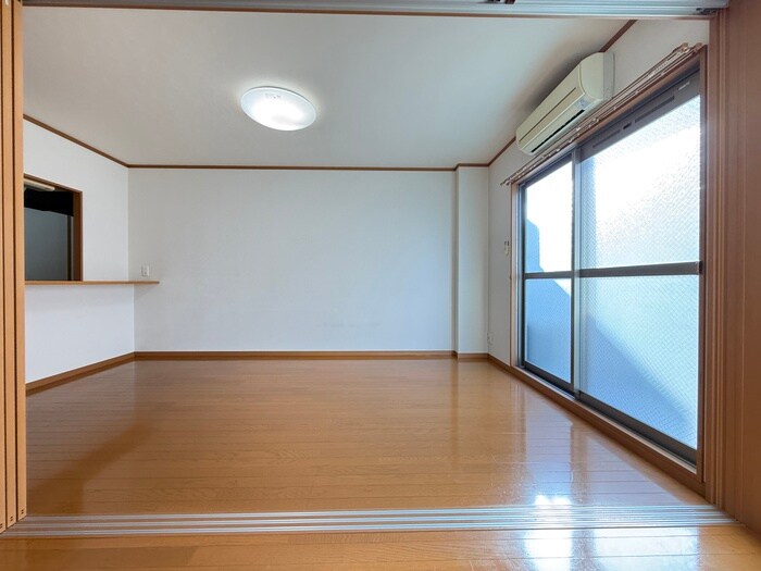 物件内観写真14　(居室)