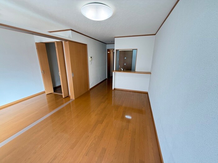 物件内観写真15　(居室)