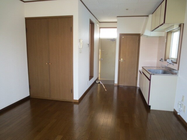 物件内観写真5　(居室)