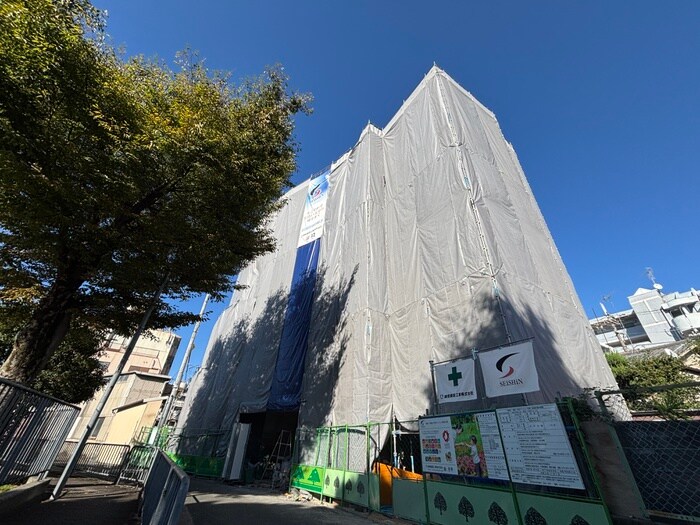 物件外観写真2　(建築中)