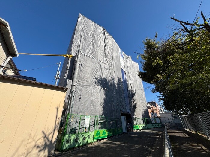 物件外観写真3　(建築中)