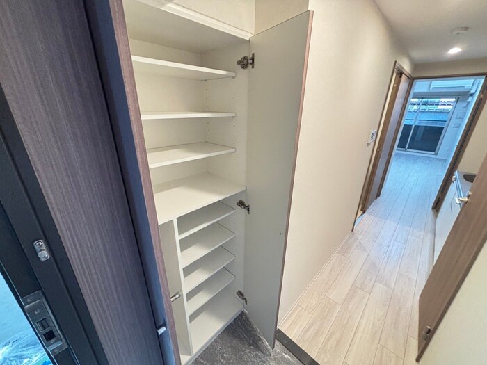 物件内観写真17　(靴箱)