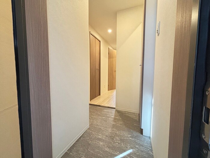 物件内観写真16　(廊下)