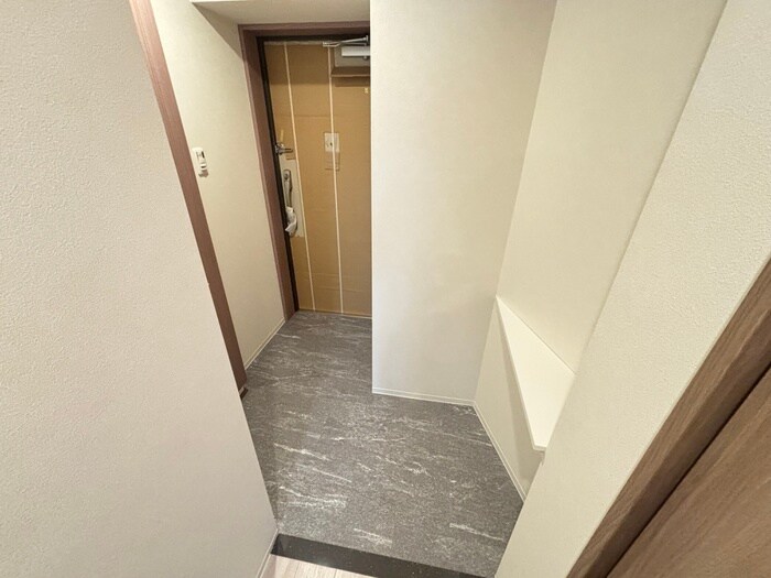 物件内観写真21　(玄関)