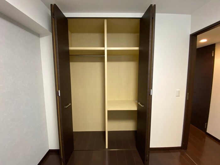 物件内観写真15　(収納)