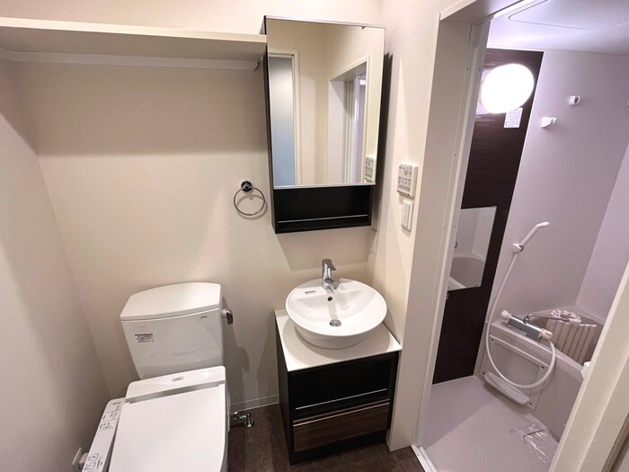 物件内観写真14　(洗面)