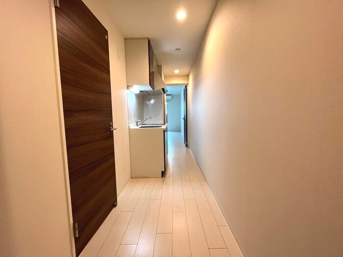 物件内観写真18　(廊下)