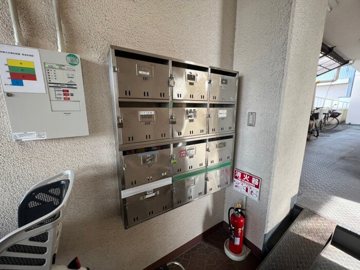 物件外観写真6　(建物設備)