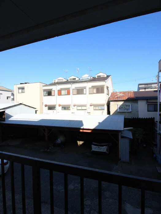 物件内観写真18　(室内からの展望)