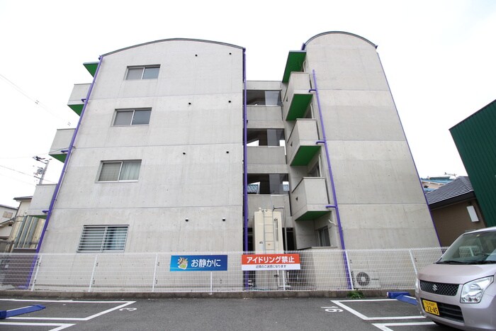 物件外観写真3　(外観写真)