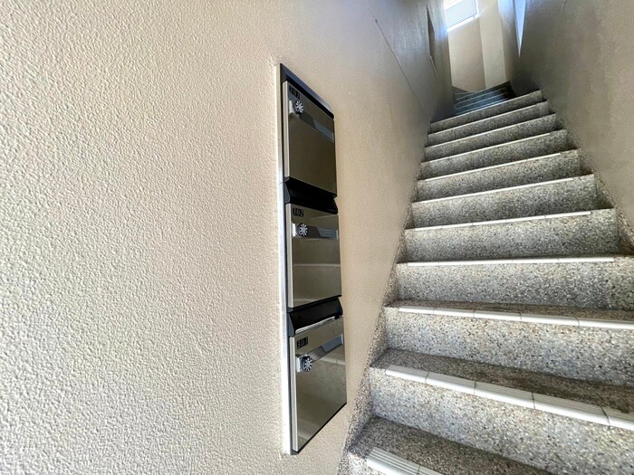 物件外観写真6　(建物設備)