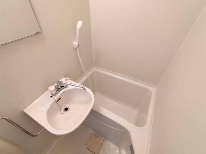 物件内観写真10　(バス／シャワールーム等)