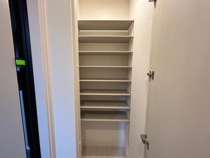 物件内観写真16　(靴箱)