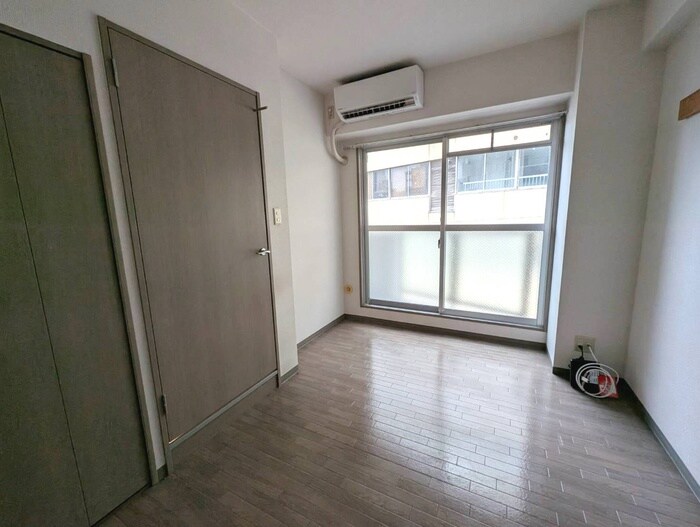 物件内観写真18　(居室)