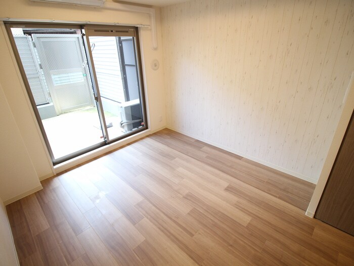 物件内観写真7　(内観写真)