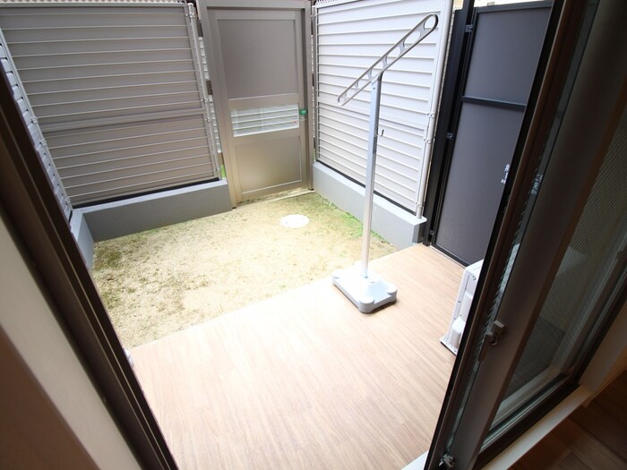 物件内観写真16　(ベランダ・バルコニー)