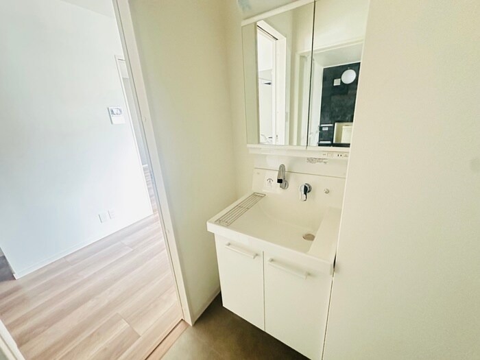 物件内観写真10　(洗面)