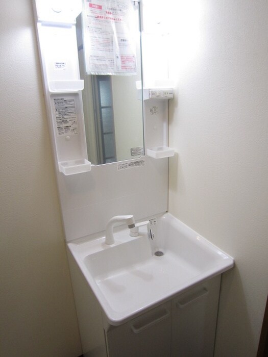 物件内観写真10　(洗面)