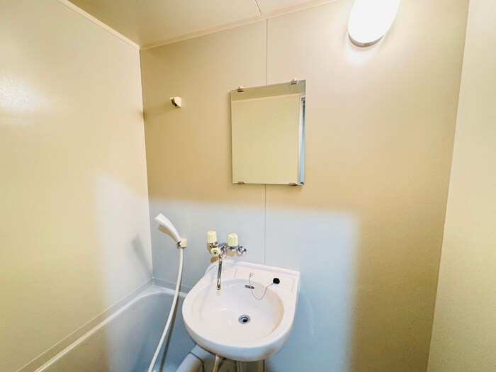 物件内観写真12　(洗面)