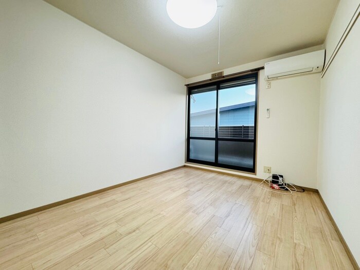 物件内観写真20　(居室)