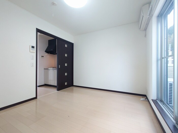 物件内観写真19　(居室)