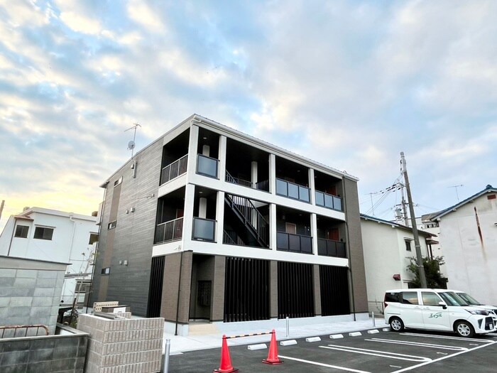 物件外観写真1　(外観写真)