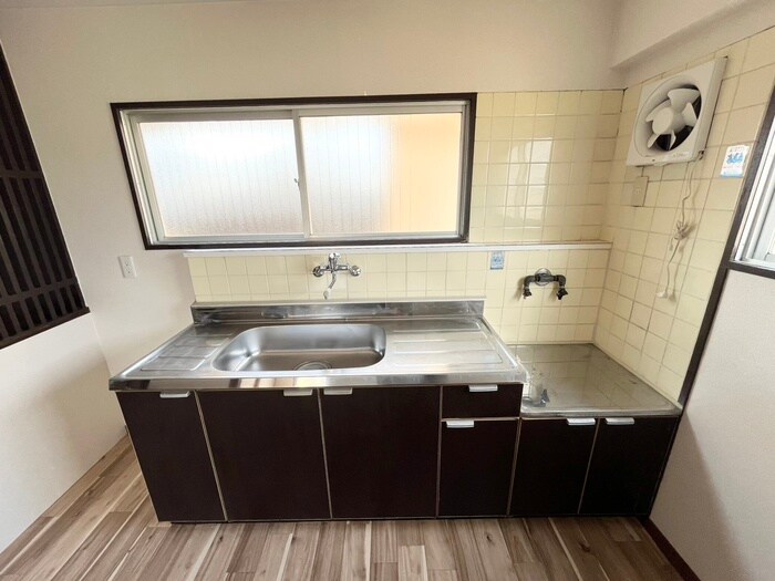 物件内観写真8　(キッチン)