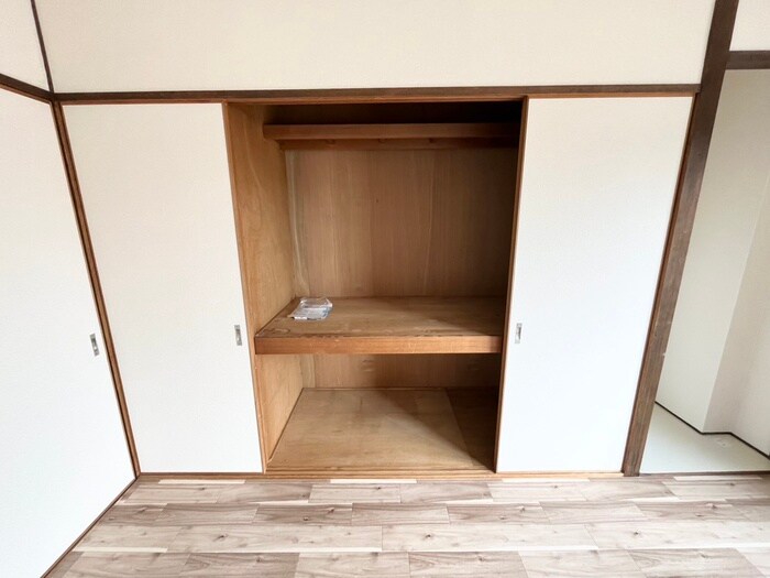 物件内観写真13　(収納)