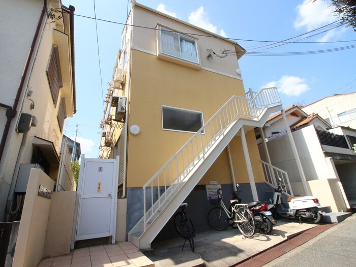 物件外観写真6　(外観写真)