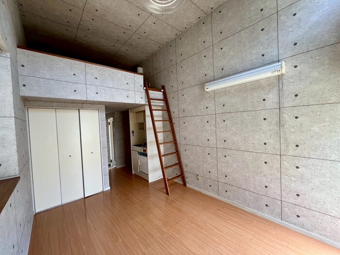 物件内観写真10　(居室)