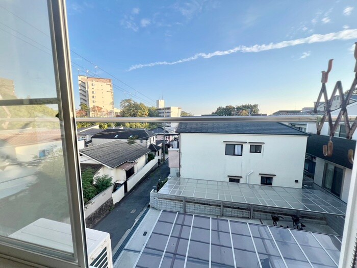 物件内観写真16　(室内からの展望)