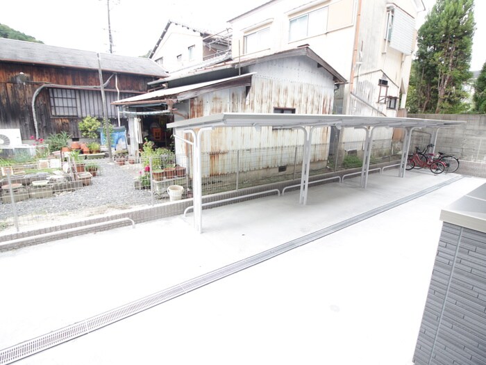 物件内観写真19　(室内からの展望)