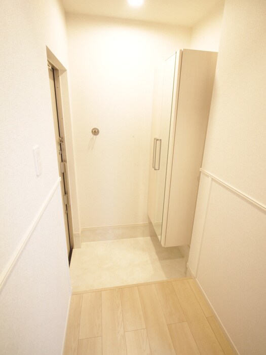 物件内観写真22　(玄関)