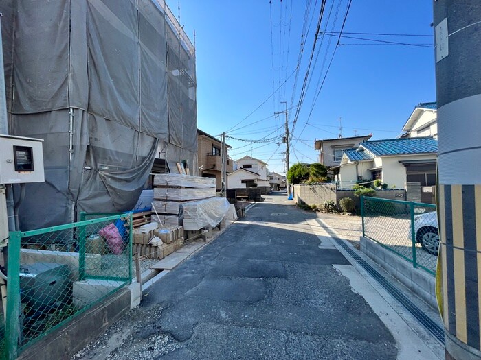 物件外観写真3　(周辺環境)