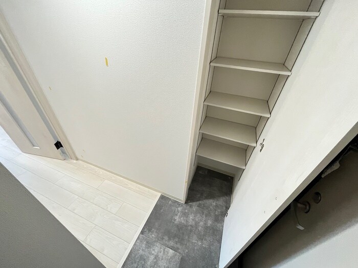 物件内観写真12　(靴箱)
