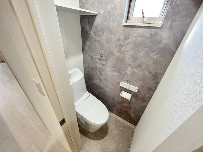 物件内観写真15　(トイレ)